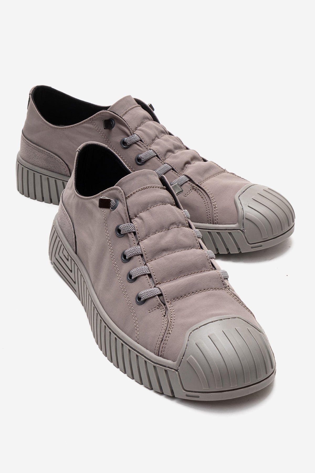Erkek Füme Bağcıklı Kauçuk Burun Detaylı Kalın Tabanlı Sneaker Günlük Ayakkabı Cristiano