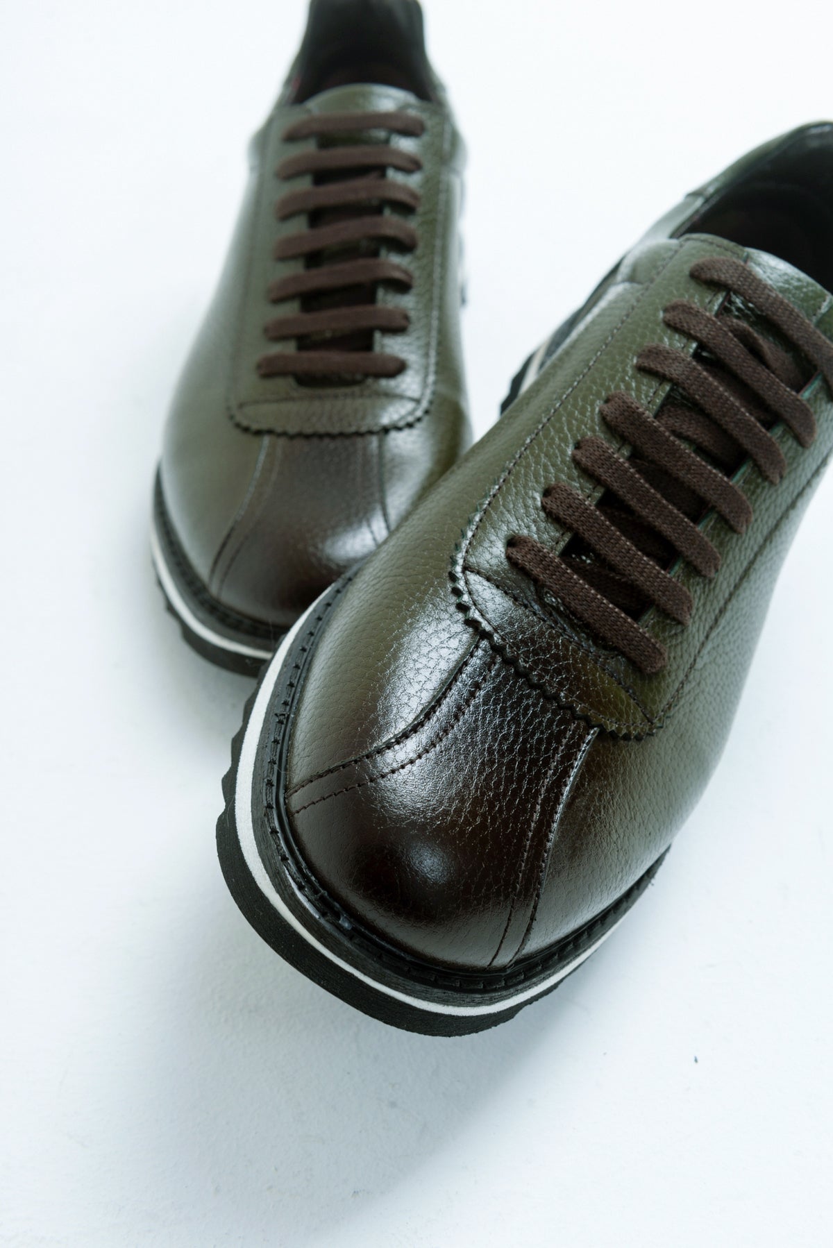 Erkek Hakiki Deri Hakiki Deri Haki Floter Bağcıklı Kauçuk Tabanlı Sneaker Günlük Ayakkabı Gilberto