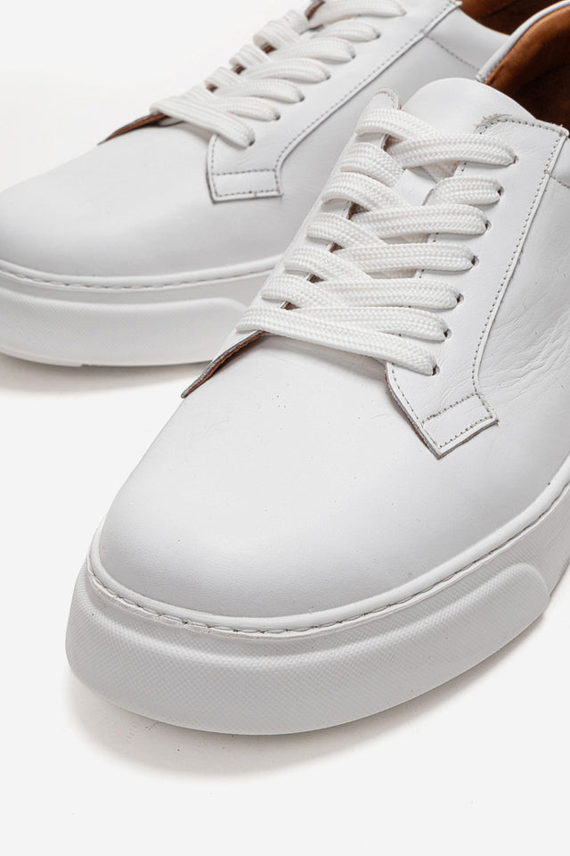 Erkek Hakiki Deri Beyaz Bağcıklı Kalın Tabanlı Sneaker Ayakkabı Italo