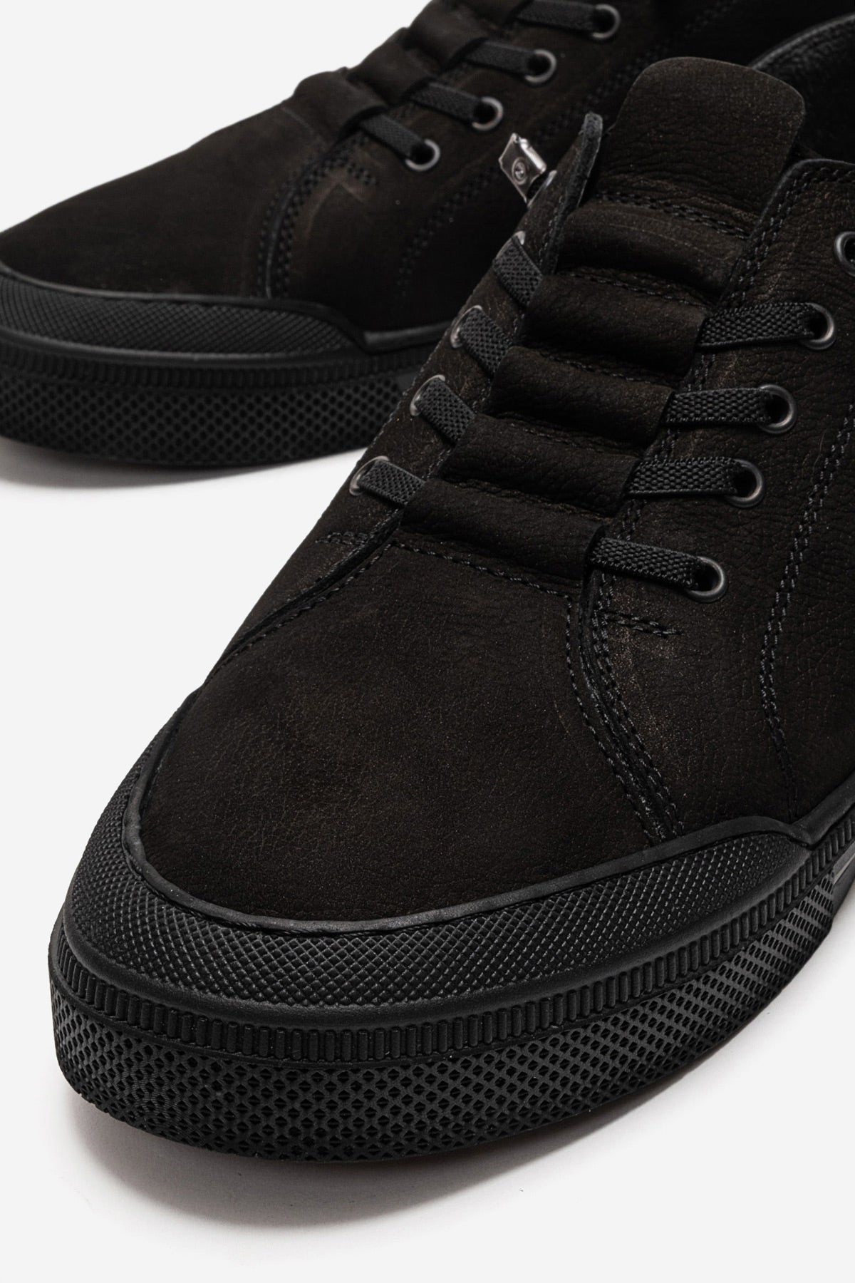 Erkek Hakiki Deri Siyah Nubuk Bağcıklı Kauçuk Tabanlı Sneaker Octavio