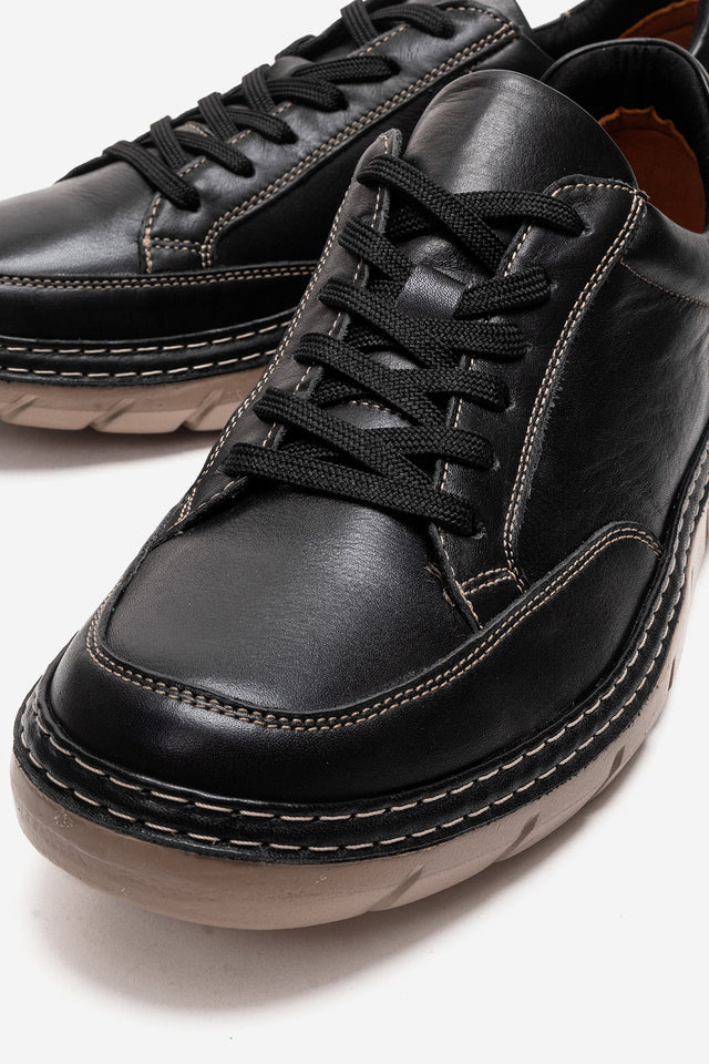 Erkek Hakiki Deri Siyah Bağcıklı Kauçuk Tabanlı Sneaker Roberto