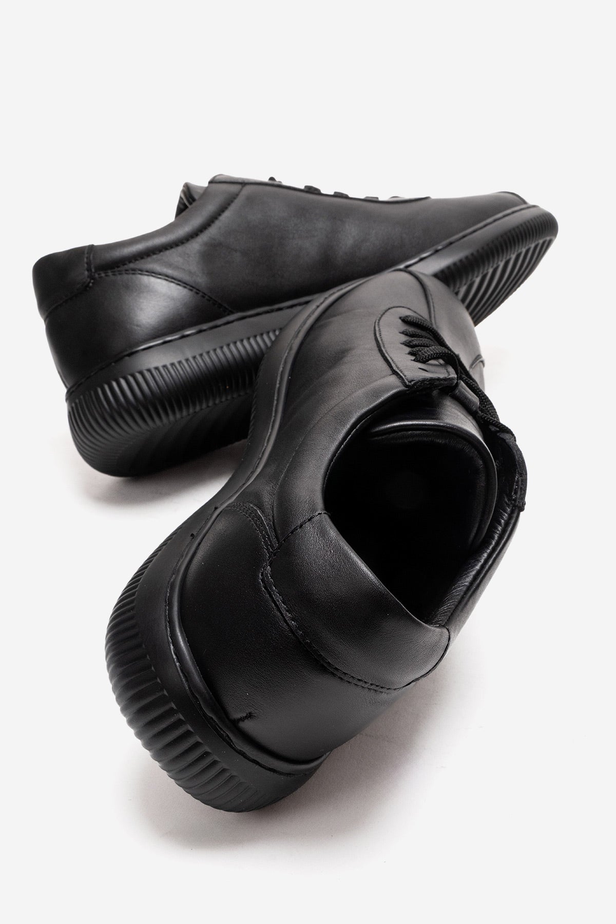 Erkek Hakiki Deri Siyah Bağcıklı Kauçuk Tabanlı Sneaker Günlük Ayakkabı Tancredi