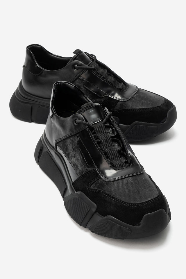 Erkek Hakiki Deri Siyah Bağcıklı Kalın Tabanlı Hafif Sneaker Ubaldo