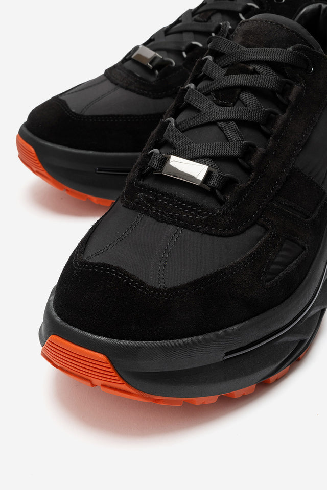 Erkek Hakiki Deri Siyah Süet Bağcıklı Kalın Kauçuk Tabanlı Sneaker Ugo