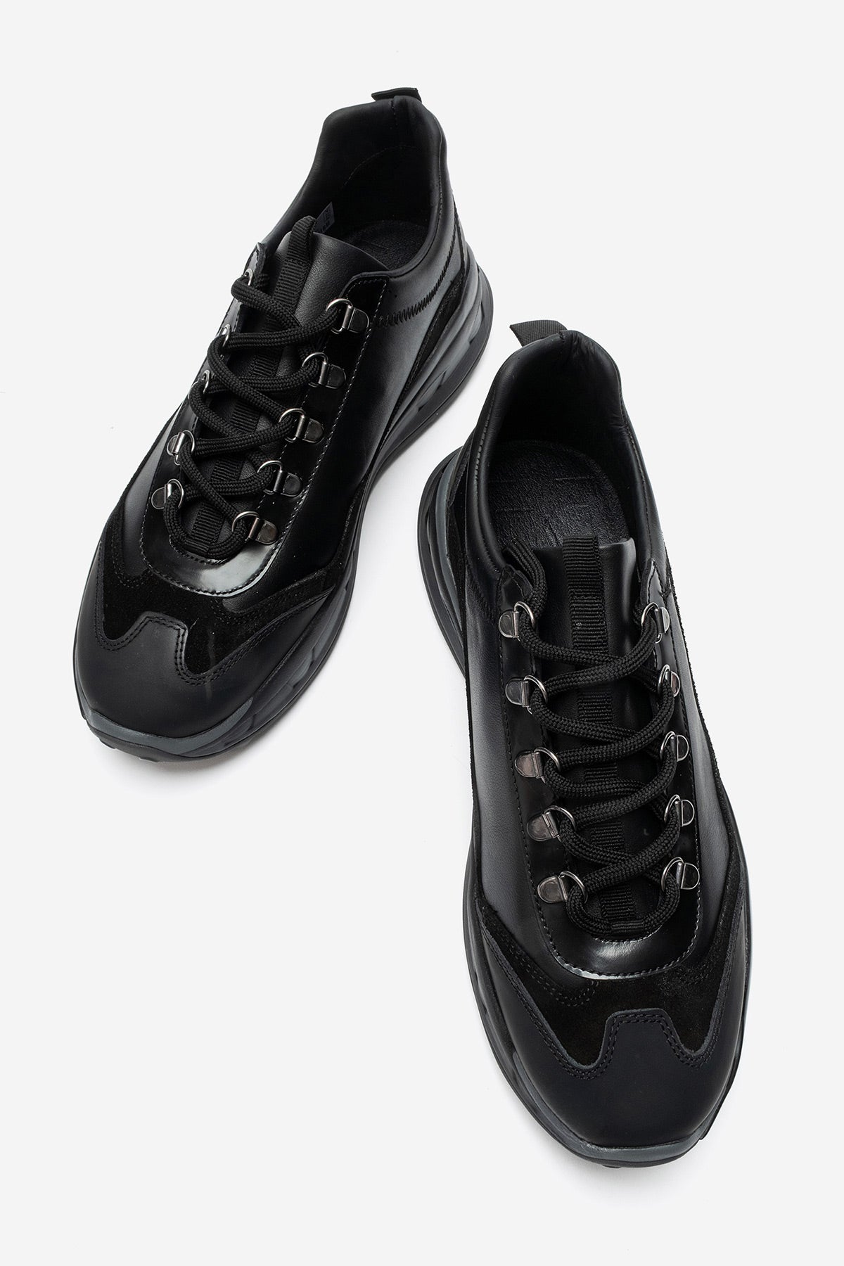 Erkek Hakiki Deri Siyah Bağcıklı Dişli Kaymaz Tabanlı Sneaker Umberto