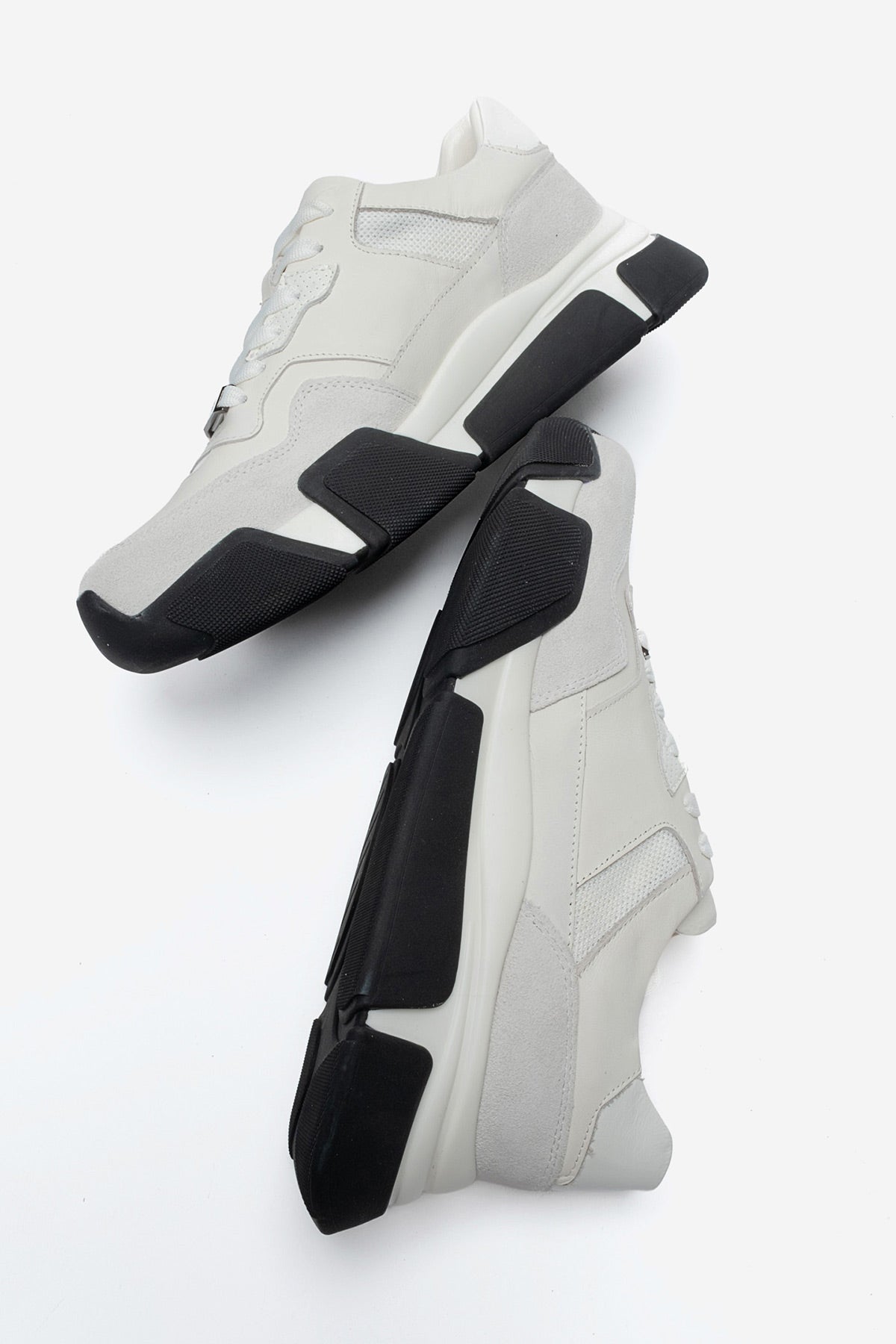 Erkek Hakiki Deri Beyaz Bağcıklı Kalın Tabanlı Hafif Sneaker Timoteo