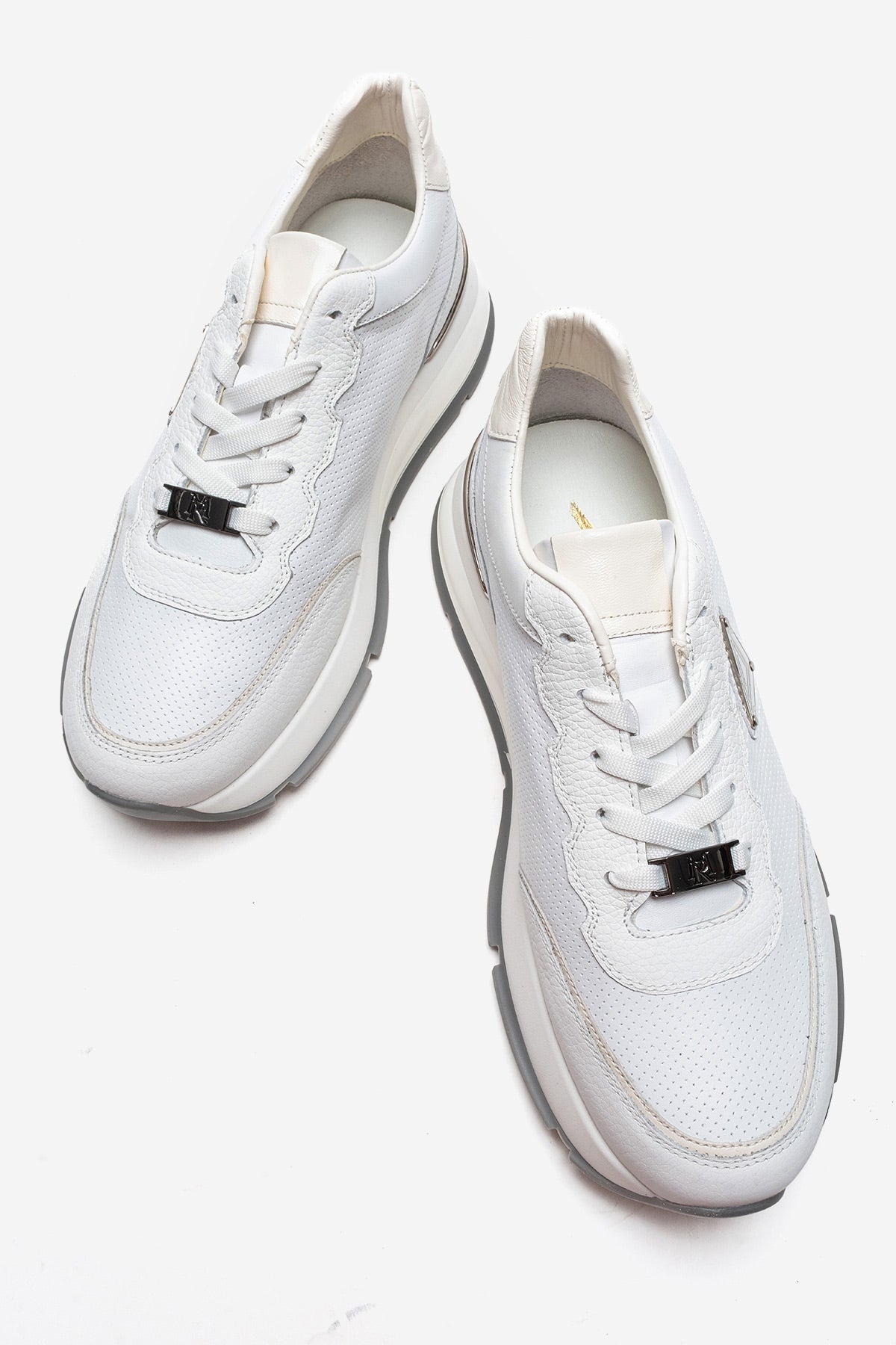 Erkek Hakiki Deri Beyaz Perfore Detaylı Bağcıklı Kalın Tabanlı Sneaker Günlük Ayakkabı Walter