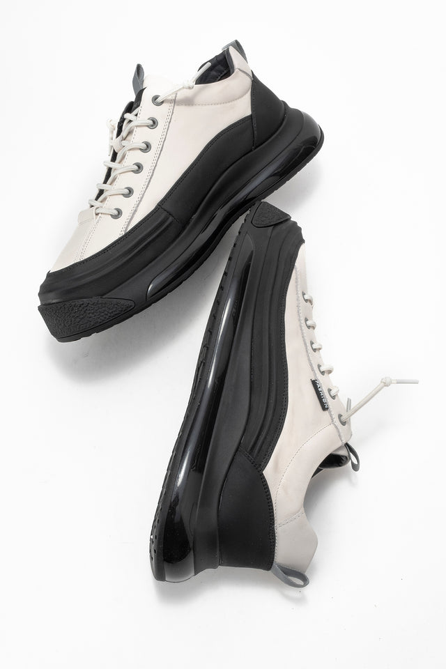 Erkek Beyaz Lastik Bağcıklı Kalın Tabanlı Sneaker Ayakkabı Milo
