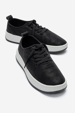 Kadın Siyah Bağcıklı Hafif Tabanlı Günlük Sneaker Berta
