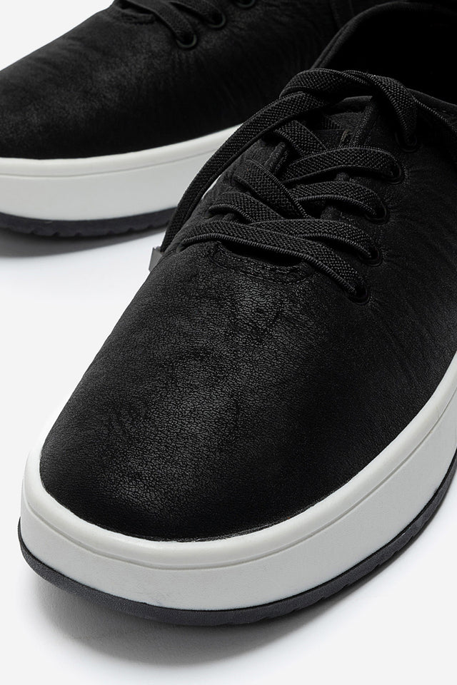 Kadın Siyah Bağcıklı Hafif Tabanlı Günlük Sneaker Berta