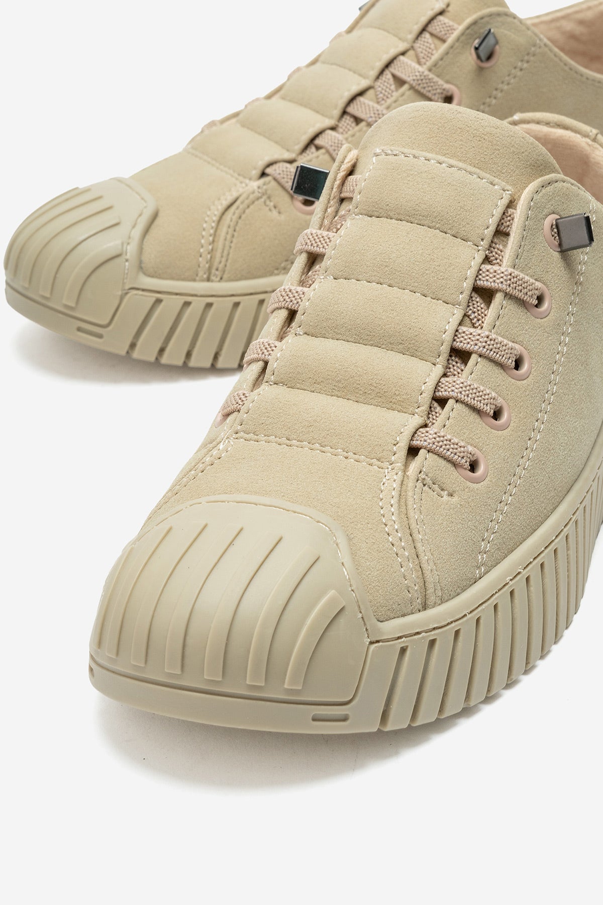 Kadın Bej Nubuk Bağcıklı Kauçuk Burunlu Günlük Sneaker Vigor