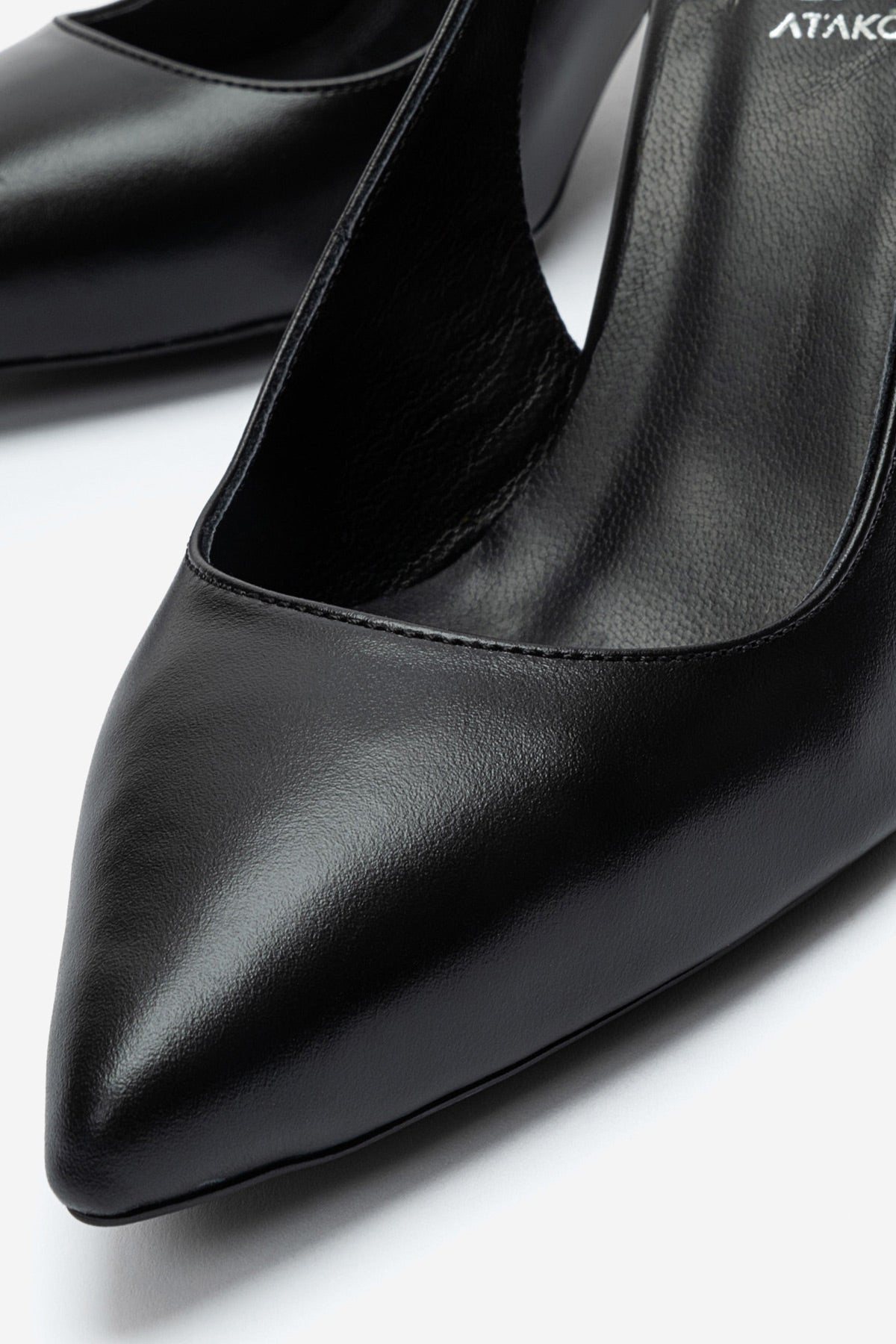 Kadın Hakiki Deri Siyah Arkası Açık Tokalı 8 cm Yüksek İnce Topuklu Stiletto Rosalia