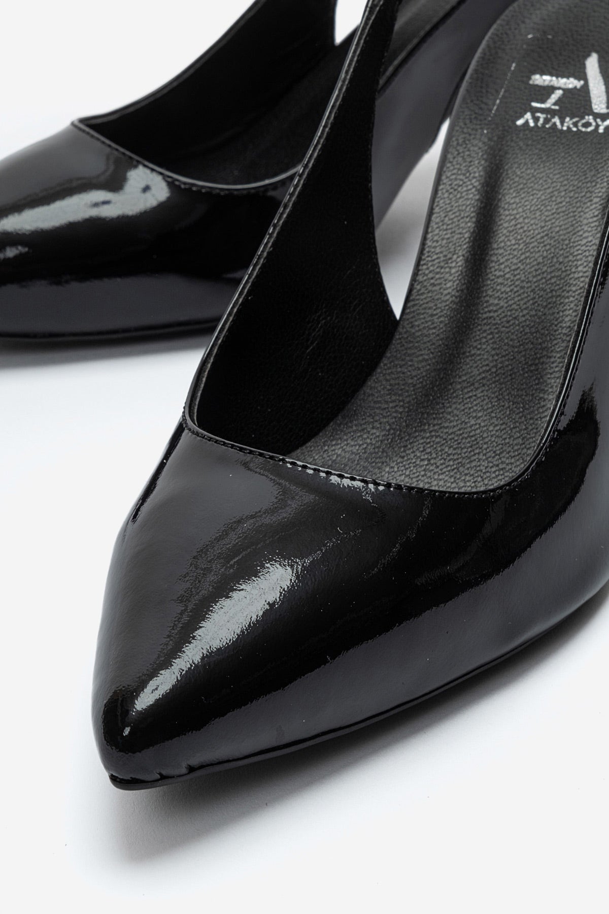 Kadın Hakiki Deri Siyah Rugan Arkası Açık Tokalı 8 cm Yüksek İnce Topuklu Stiletto Rosalia
