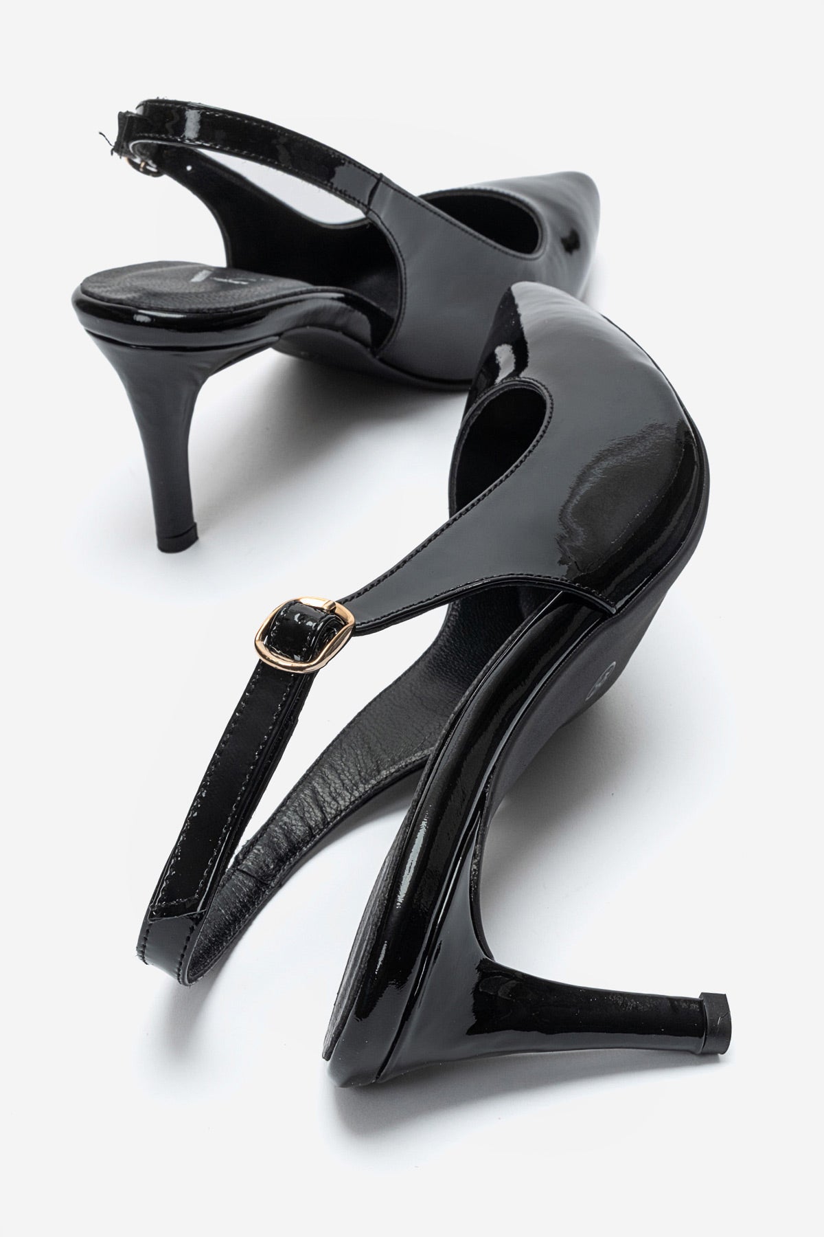 Kadın Hakiki Deri Siyah Rugan Arkası Açık Tokalı 8 cm Yüksek İnce Topuklu Stiletto Rosalia