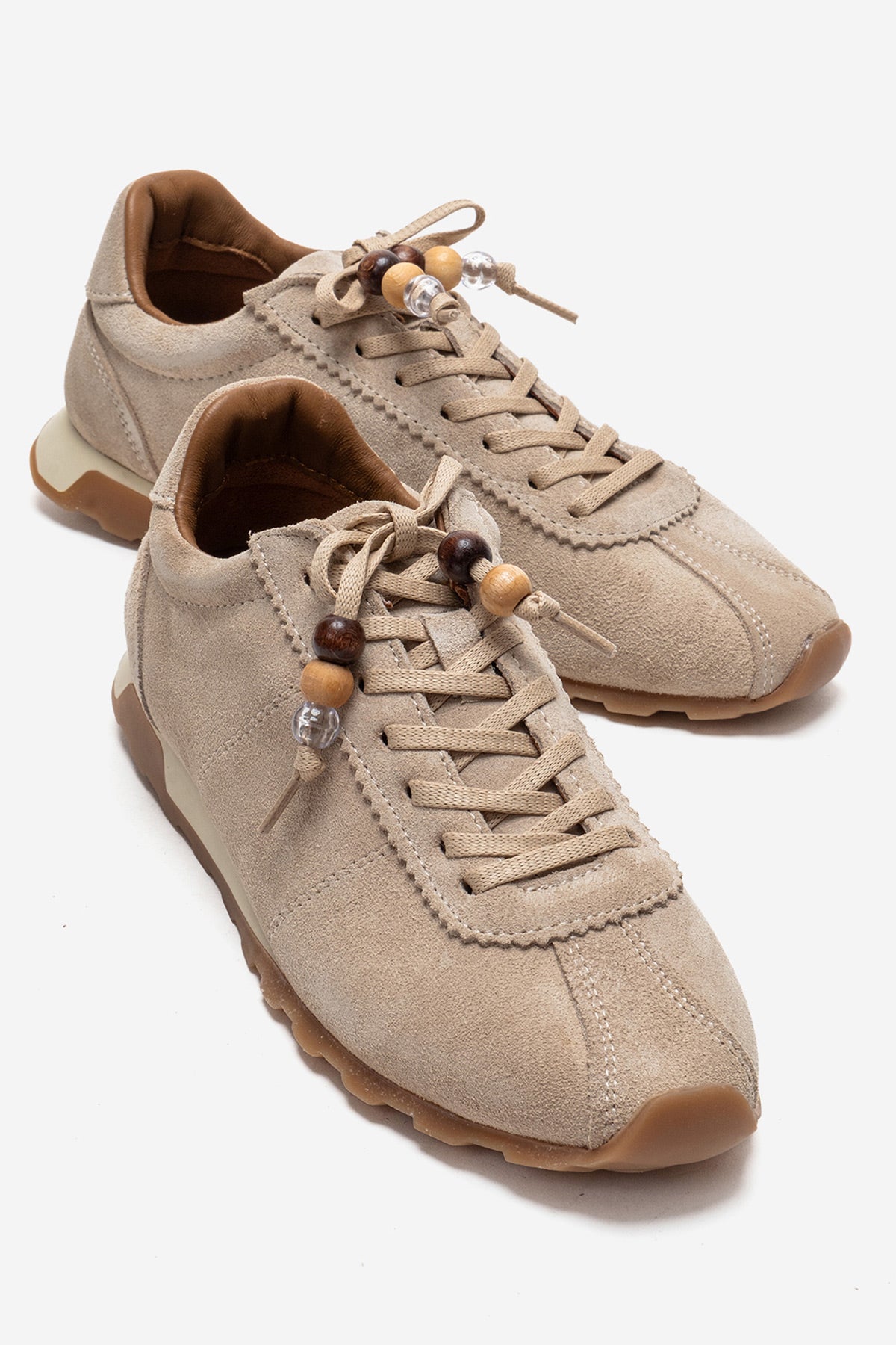 Kadın Hakiki Deri Bej Süet Boncuk Detaylı Bağcıklı Sneaker Estella