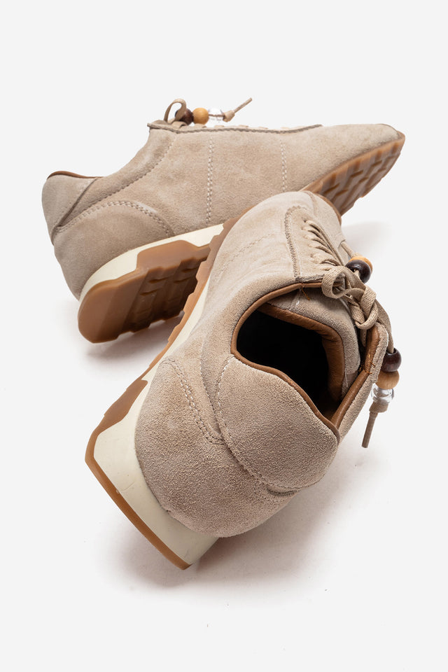 Kadın Hakiki Deri Bej Süet Boncuk Detaylı Bağcıklı Sneaker Estella