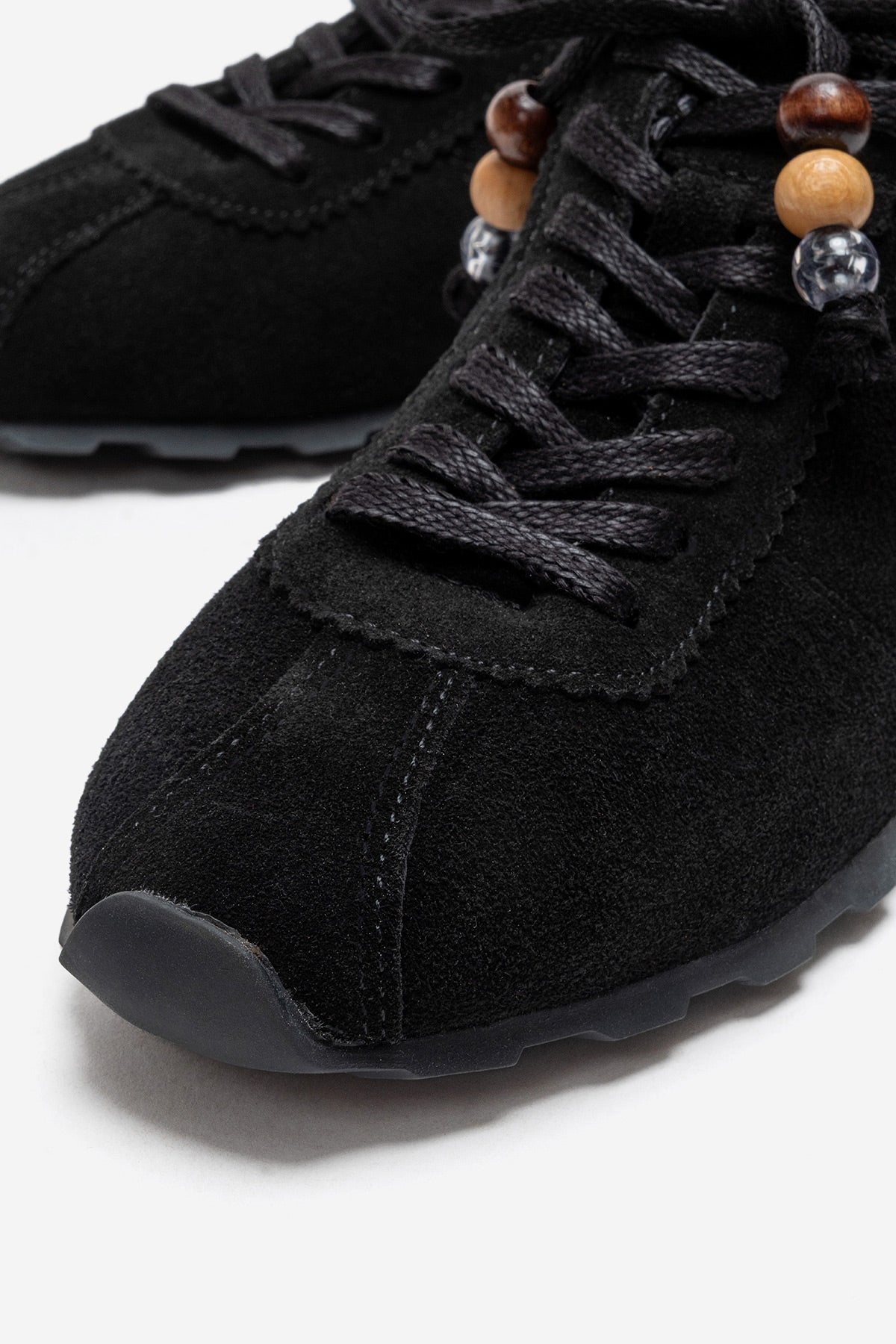 Kadın Hakiki Deri Siyah Süet Boncuk Detaylı Bağcıklı Sneaker Estella