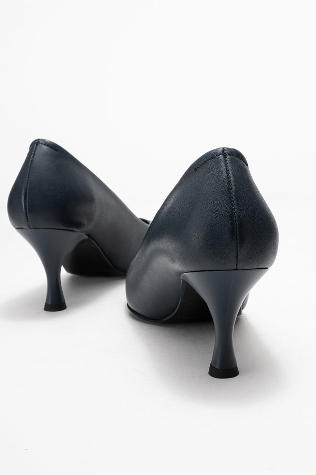 Kadın Hakiki Deri Lacivert Sivri Burun 7 cm Orta Topuklu Stiletto Ayakkabı Vittoria