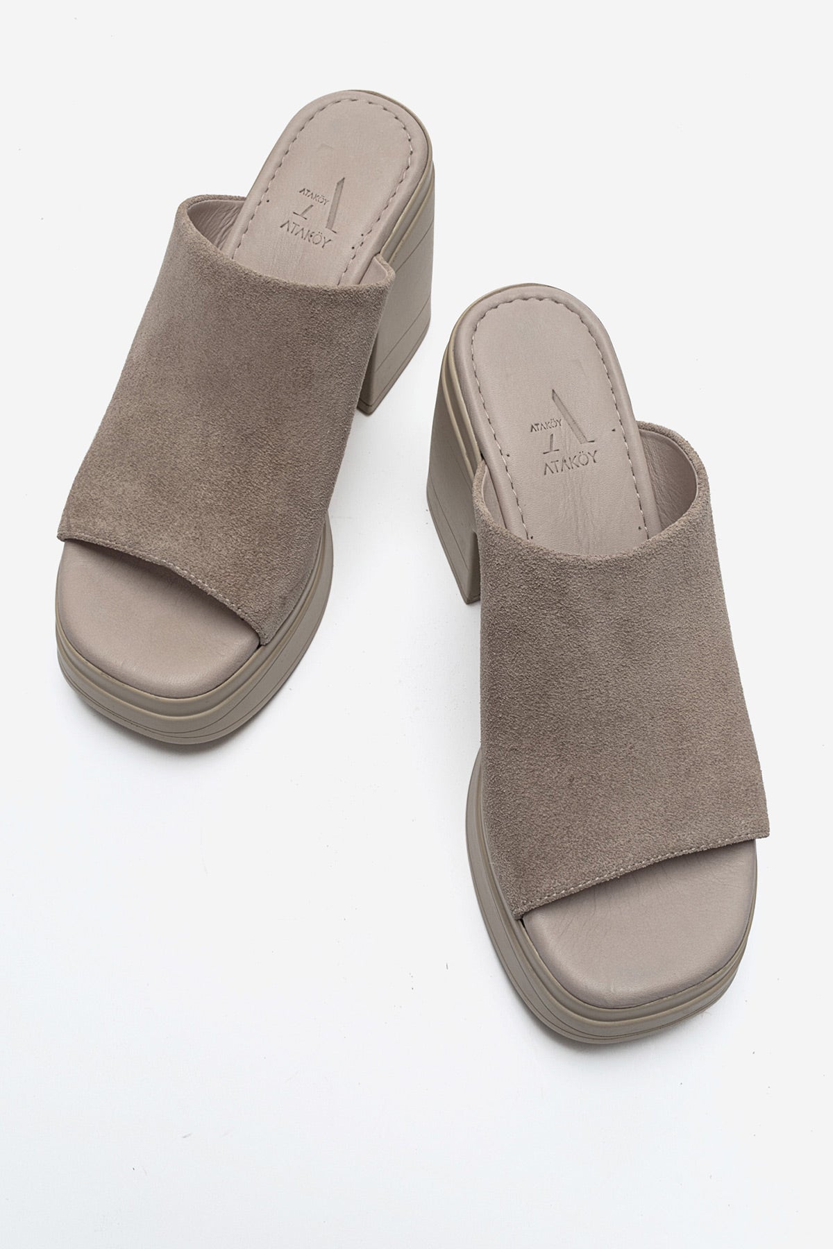 Kadın Hakiki Deri Bej Süet 10 cm Platform Topuklu Terlik Flora
