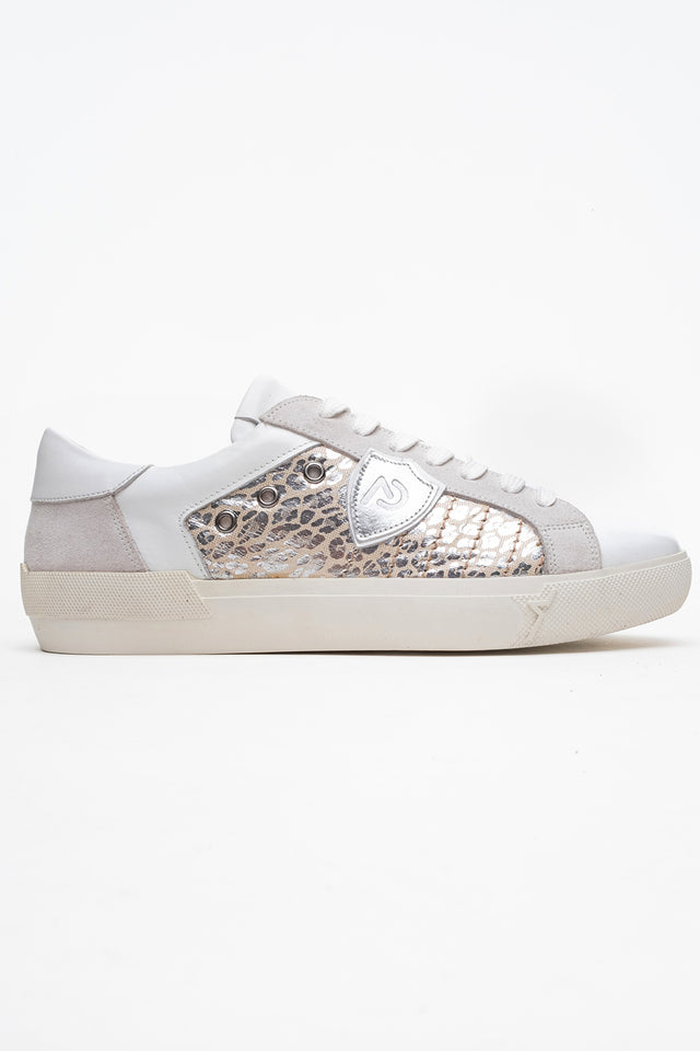 Kadın Hakiki Deri Beyaz Gümüş Detaylı Kauçuk Taban Sneaker Cleo