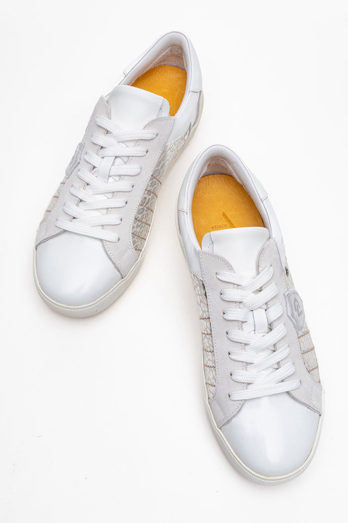 Kadın Hakiki Deri Beyaz Gümüş Detaylı Kauçuk Taban Sneaker Cleo