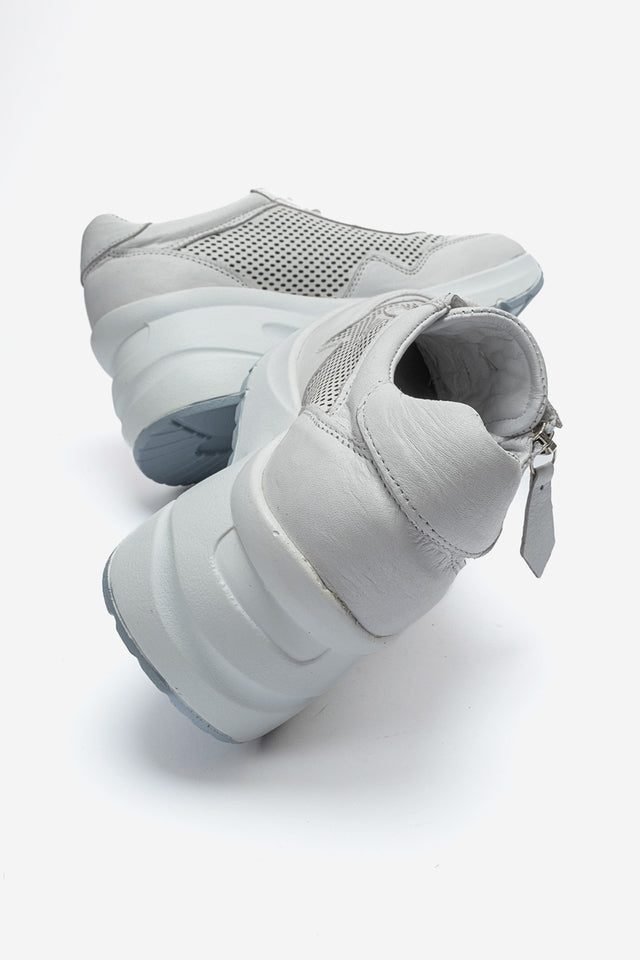 Kadın Hakiki Deri Beyaz Lazer Kesim Dolgu Topuklu Sneaker Tia