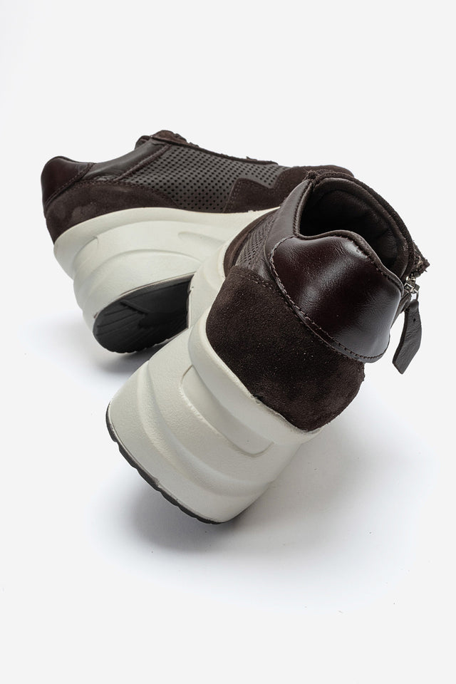 Kadın Hakiki Deri Kahve Süet Lazer Kesim Dolgu Topuklu Sneaker Tia