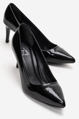 Kadın Hakiki Deri Siyah Rugan Sivri Burun 8 cm Yüksek İnce Topuklu Klasik Stiletto Romina
