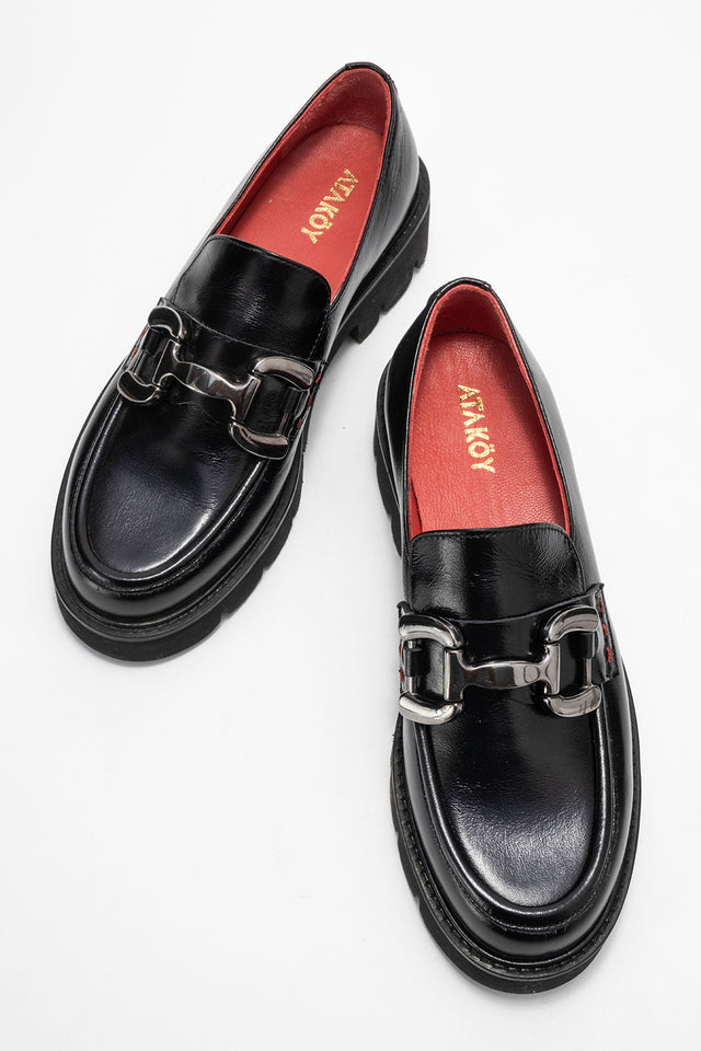 Kadın Hakiki Deri Siyah Dokulu Gümüş Tokalı Kalın Tırtıklı Taban Loafer Asti