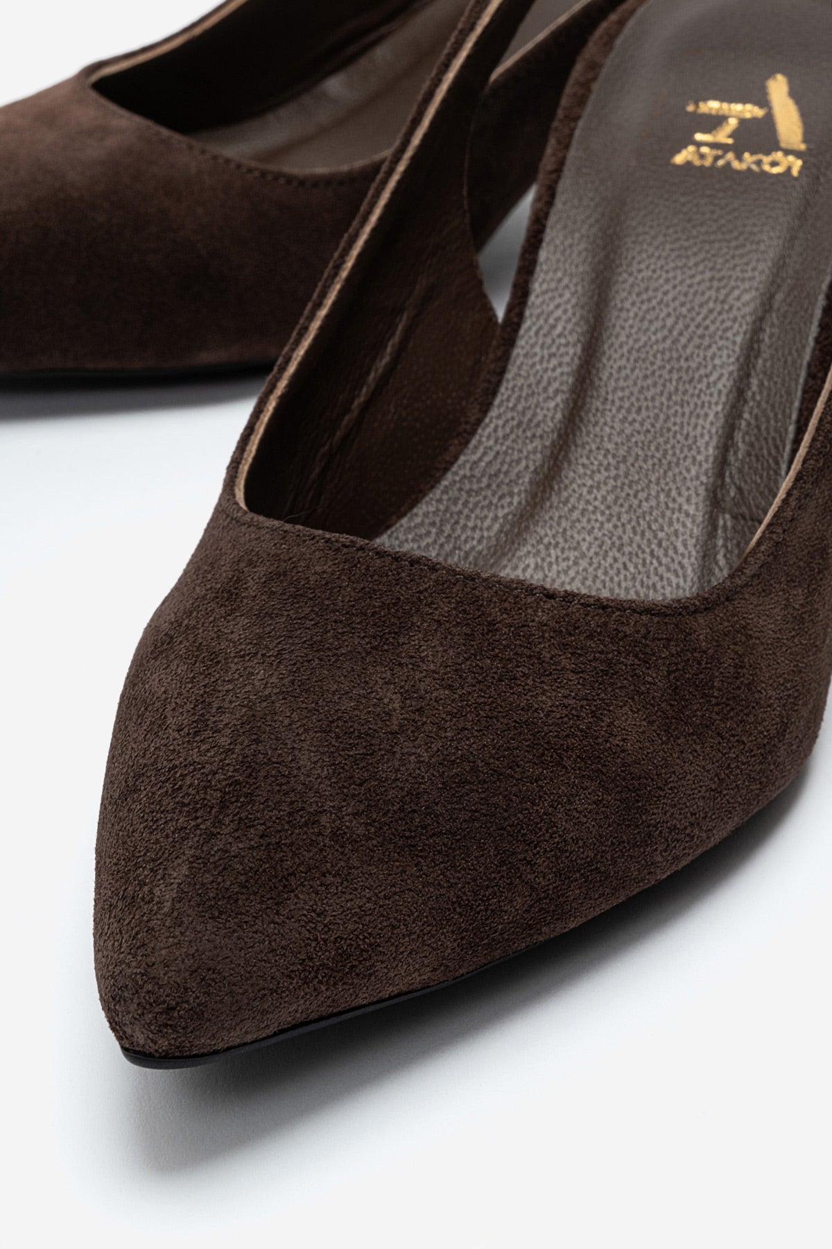 Kadın Hakiki Deri Kahve Süet Arkası Açık Kısa 6 cm Orta Topuklu Stiletto Sabrina