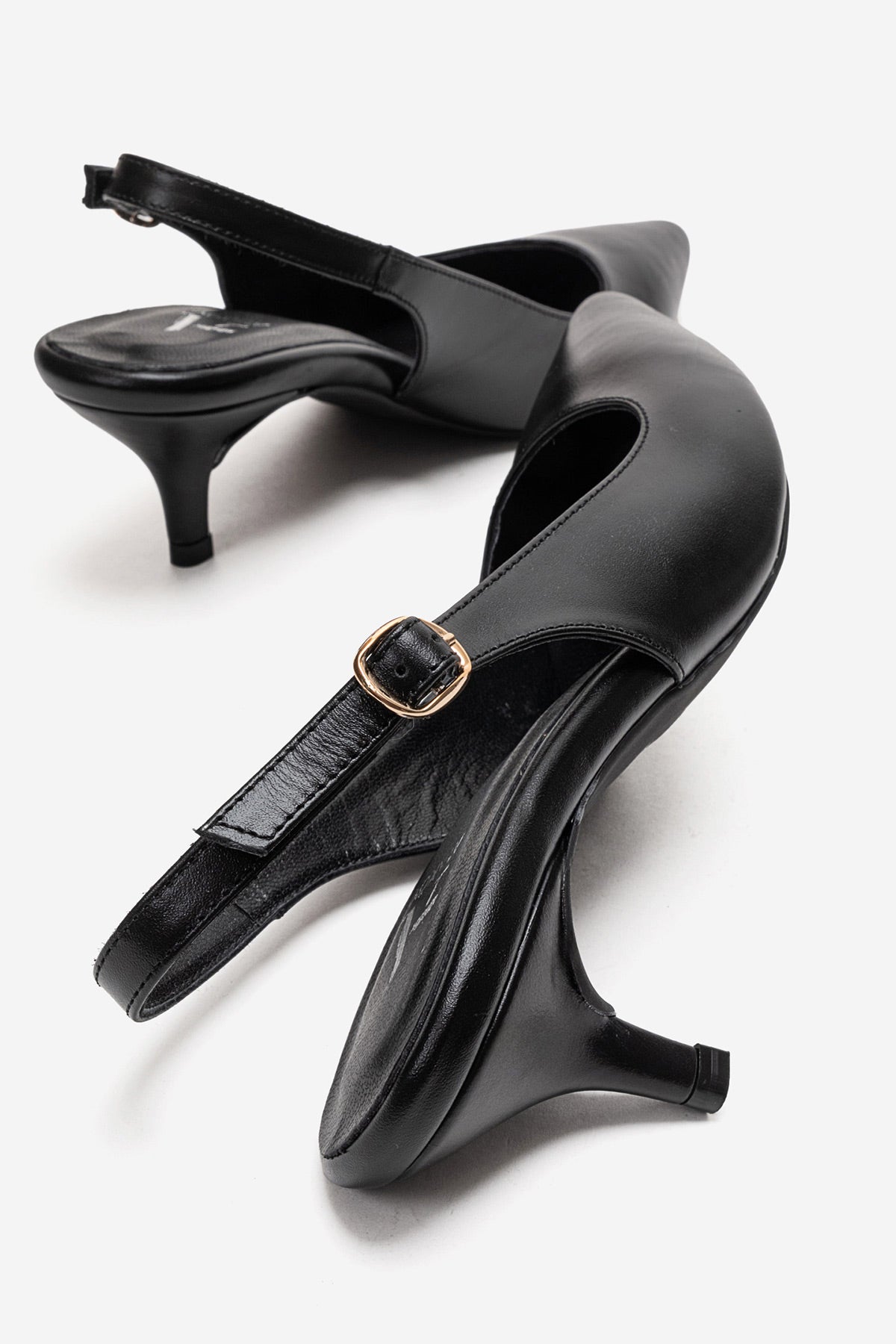Kadın Hakiki Deri Siyah Arkası Açık Kısa 6 cm Orta Topuklu Stiletto Sabrina