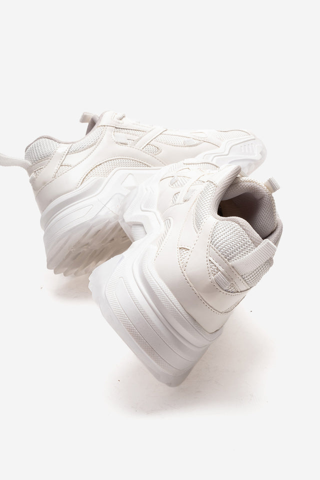 Kadın Beyaz Bağcıklı Kalın Tabanlı Platformlu Sneaker Sia