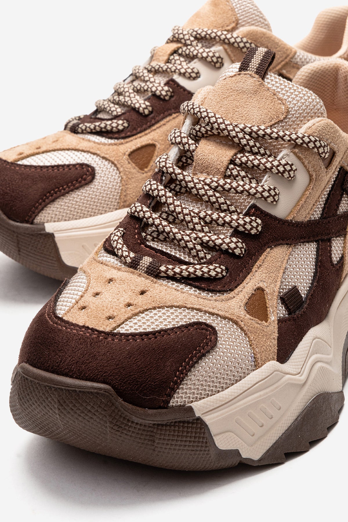 Kadın Kahve Çok Renkli Süet Bağcıklı Kalın Tabanlı Platformlu Sneaker Sia