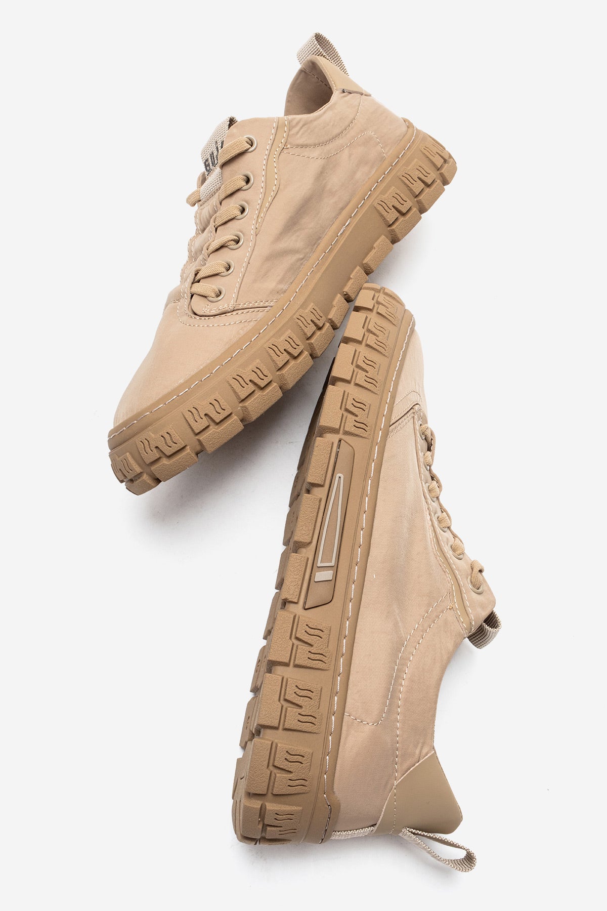 Kadın Bej Bağcıklı Kalın Kauçuk Tabanlı Sneaker Ayakkabı Kaia