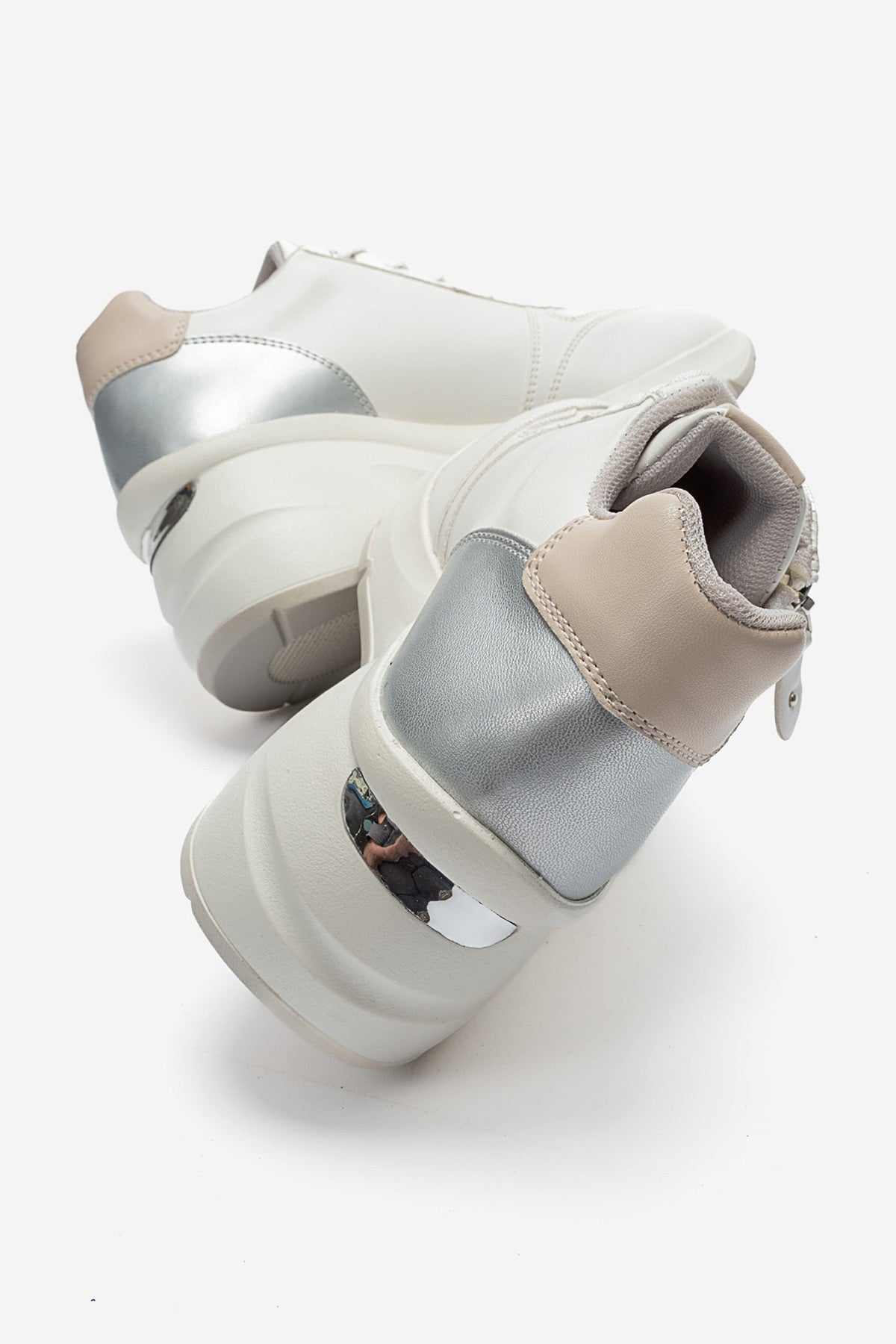 Kadın Beyaz Fermuar Detaylı Dolgu Topuklu Sneaker Ela