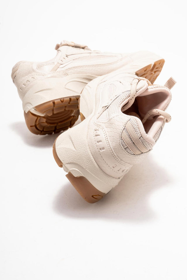Kadın Bej Bağcıklı Kalın Kauçuk Tabanlı Sneaker Ayakkabı Nia
