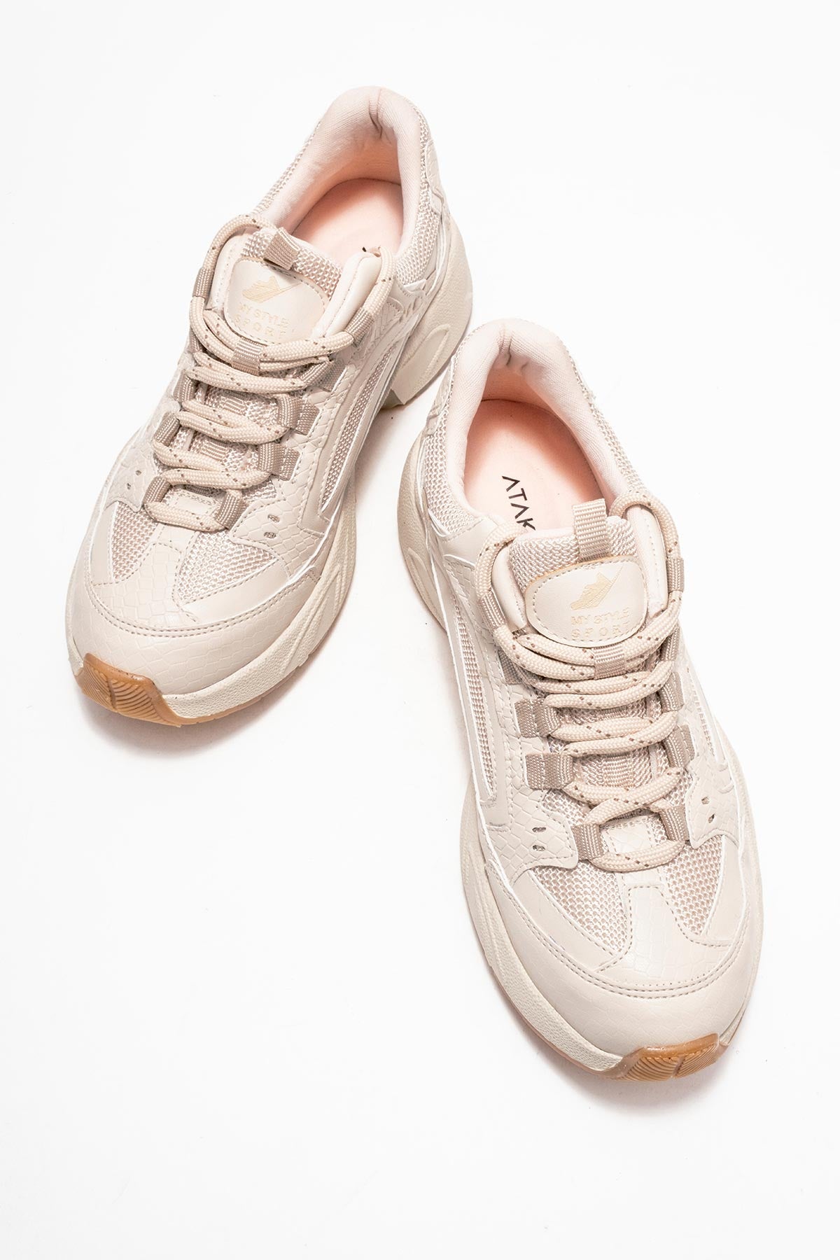 Kadın Bej Bağcıklı Kalın Kauçuk Tabanlı Sneaker Ayakkabı Nia
