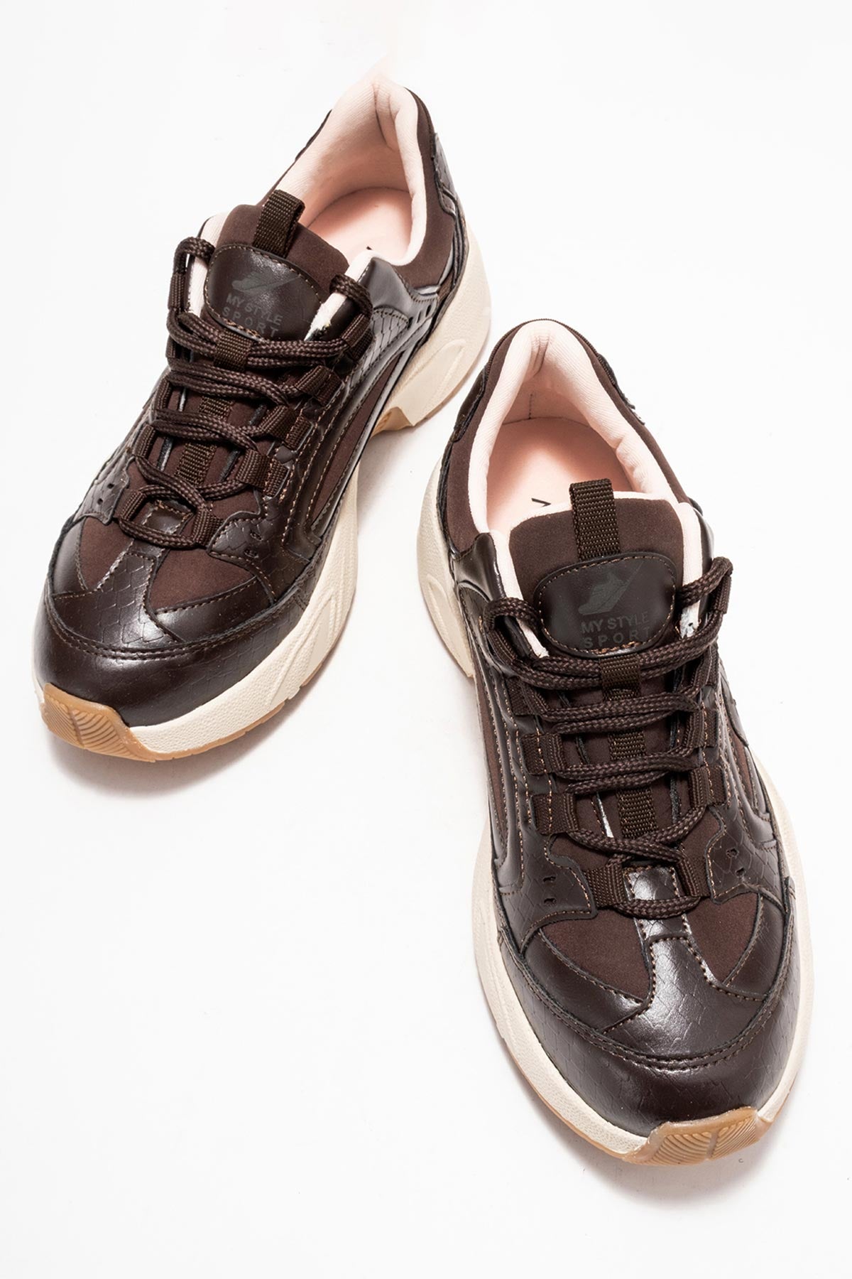 Kadın Kahve Bağcıklı Kalın Kauçuk Tabanlı Sneaker Ayakkabı Nia