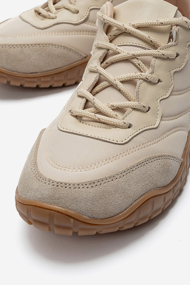 Kadın Bej Bağcıklı Tırtıklı Kauçuk Tabanlı Sneaker Ayakkabı Rea