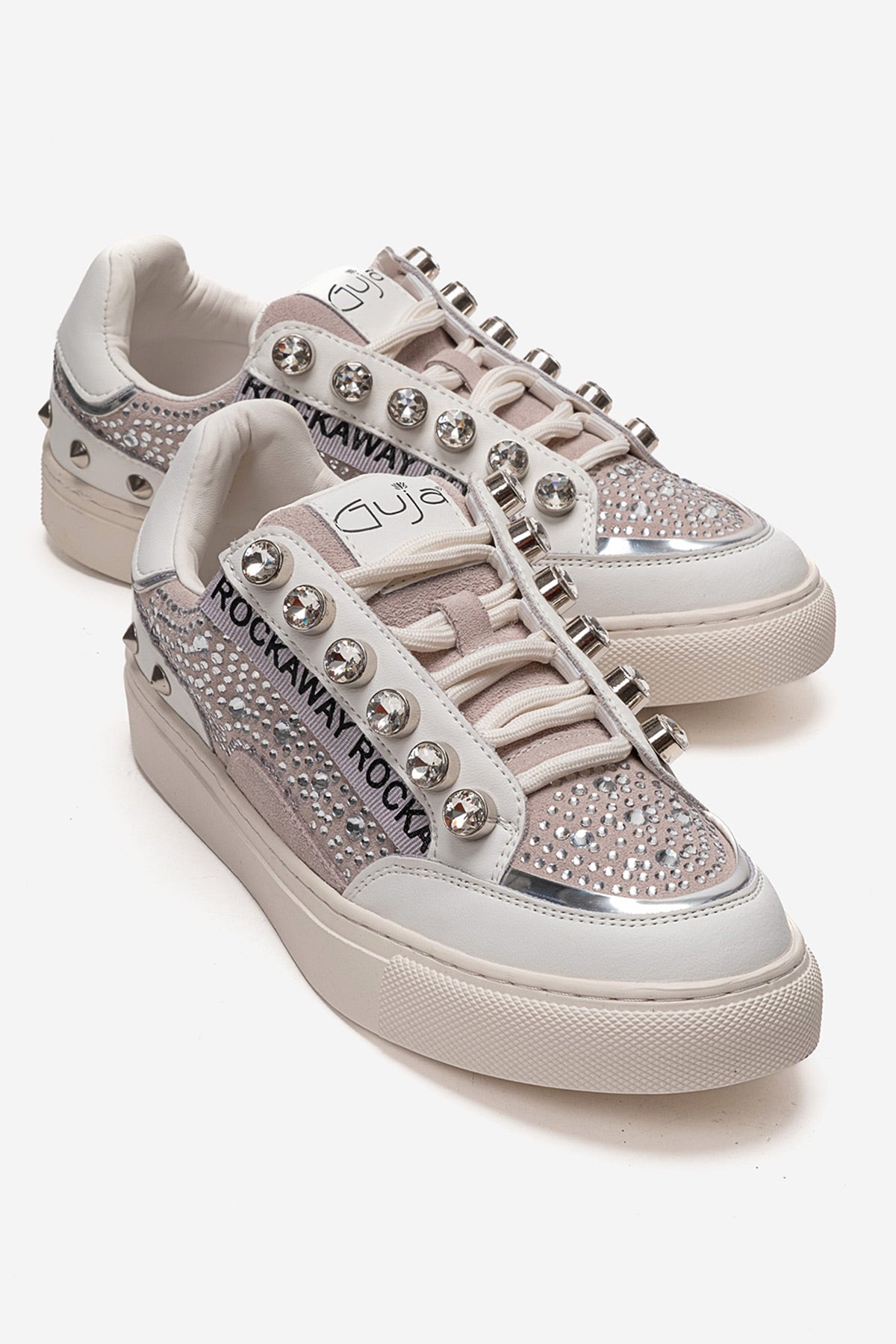 Kadın Gri Gümüş Taşlı Zımba Detaylı Kalın Tabanlı Sneaker Candela