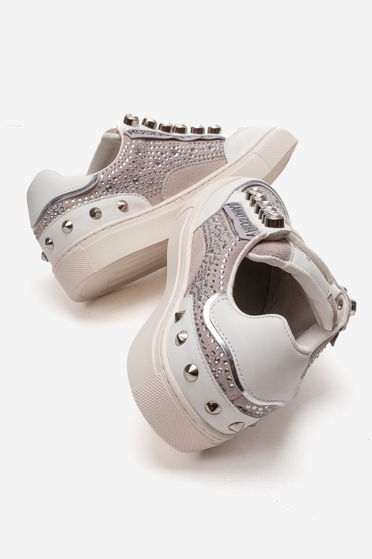 Kadın Gri Gümüş Taşlı Zımba Detaylı Kalın Tabanlı Sneaker Candela