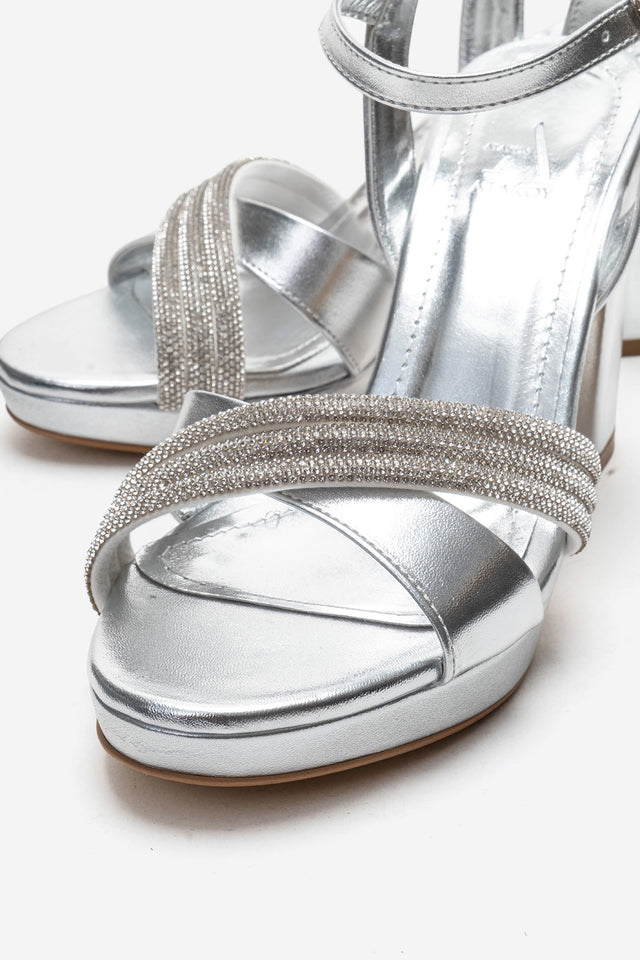 Kadın Gümüş Taşlı Çapraz Bantlı 10 cm Platform Kalın Topuklu Sandalet Bellina