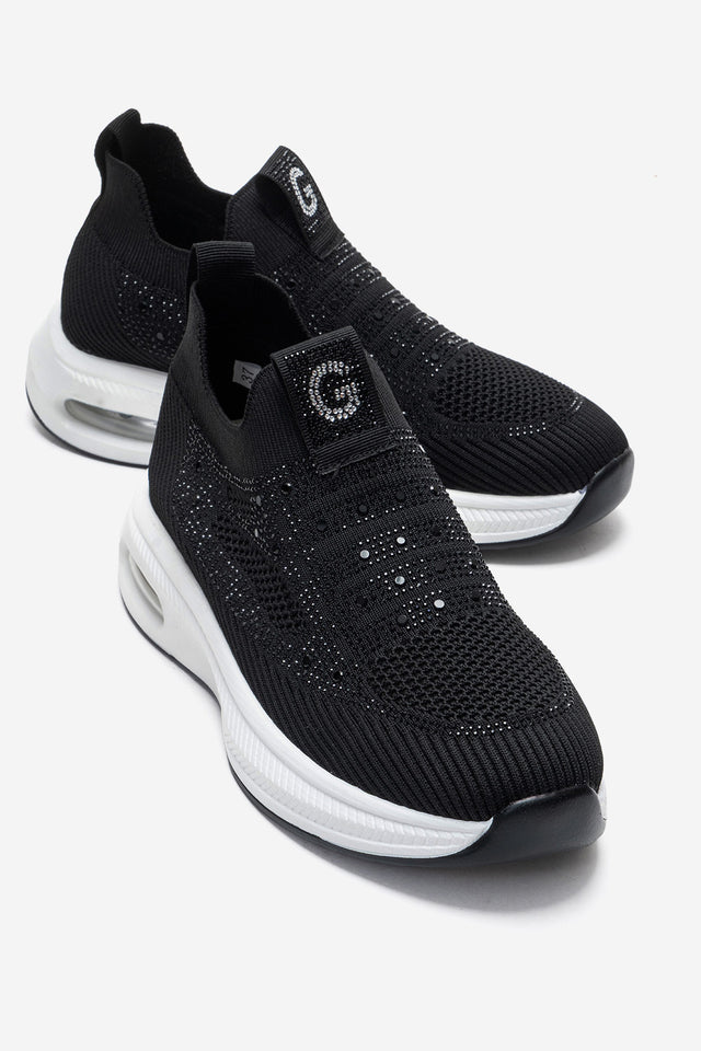 Kadın Siyah Taş Detaylı Bağcıksız Hafif Tabanlı Sneaker Colomba