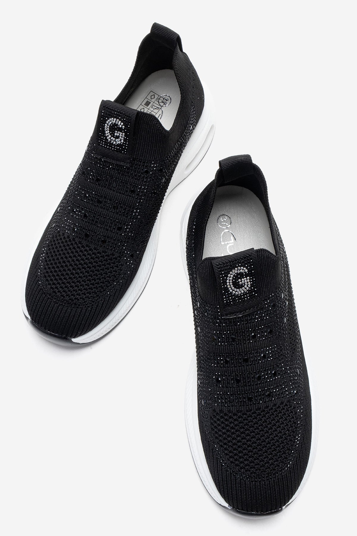 Kadın Siyah Taş Detaylı Bağcıksız Hafif Tabanlı Sneaker Colomba