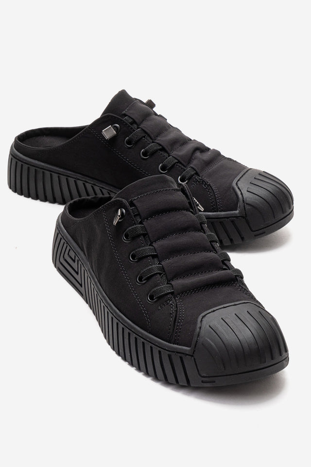 Kadın Siyah Dokulu Bağcıklı Kalın Tabanlı Sneaker Terlik Cala