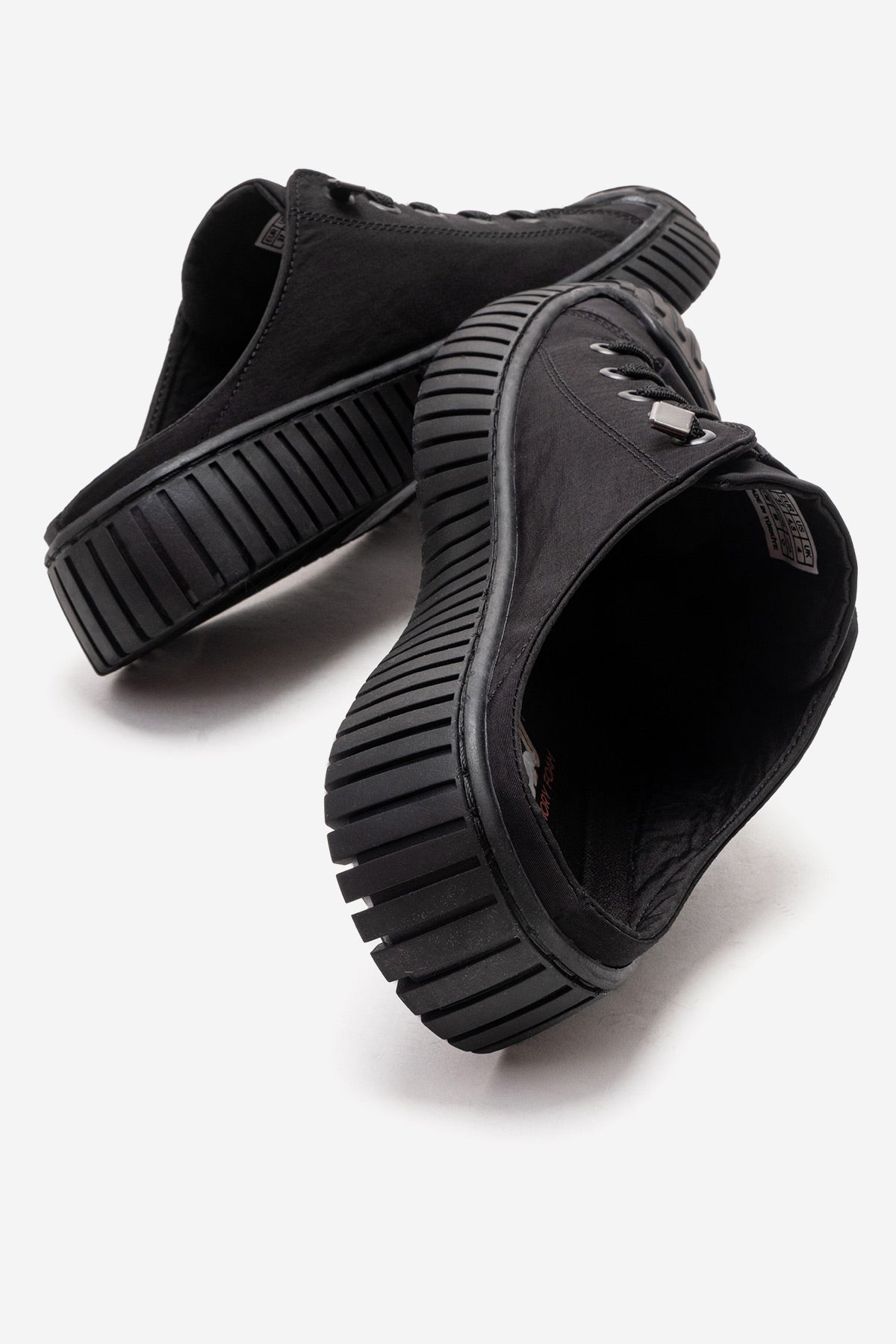 Kadın Siyah Dokulu Bağcıklı Kalın Tabanlı Sneaker Terlik Cala