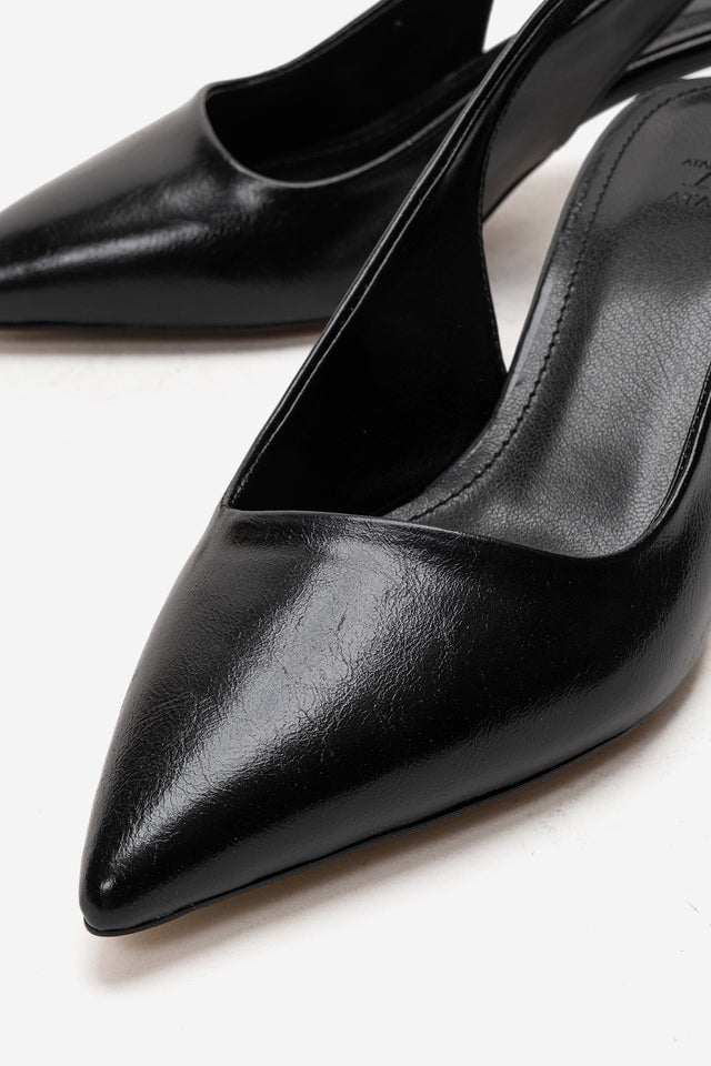 Kadın Siyah Sivri Burun 5 cm Orta İnce Topuklu Arkası Açık Stiletto Elvira