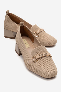 Kadın Bej Triko Altın Tokalı Küt Burun 5 cm Orta Kalın Topuklu Loafer Benita